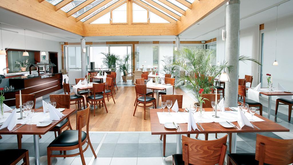Zuefle Hotel Restaurant Spa سولز أنا نيكار المظهر الخارجي الصورة
