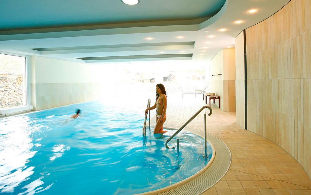 Zuefle Hotel Restaurant Spa سولز أنا نيكار المظهر الخارجي الصورة
